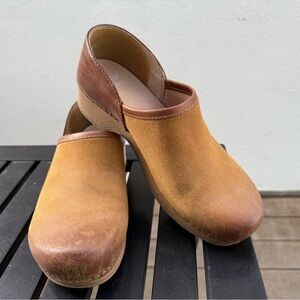 Dansko clogs suede burnished finish size 38
